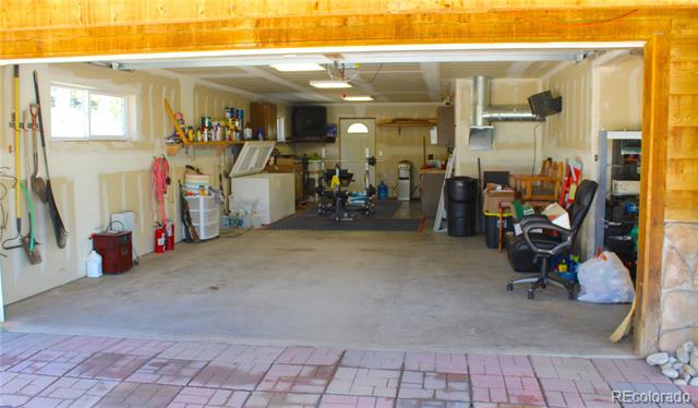 975 Windmill Drive
