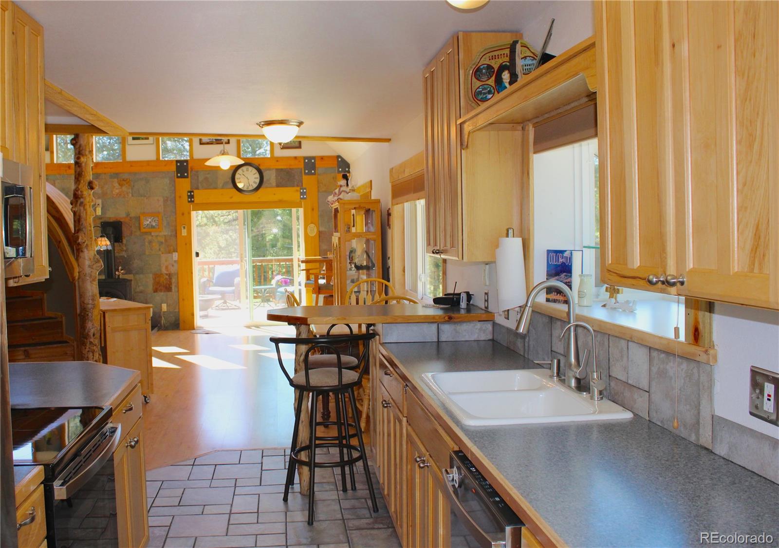 975 Windmill Drive