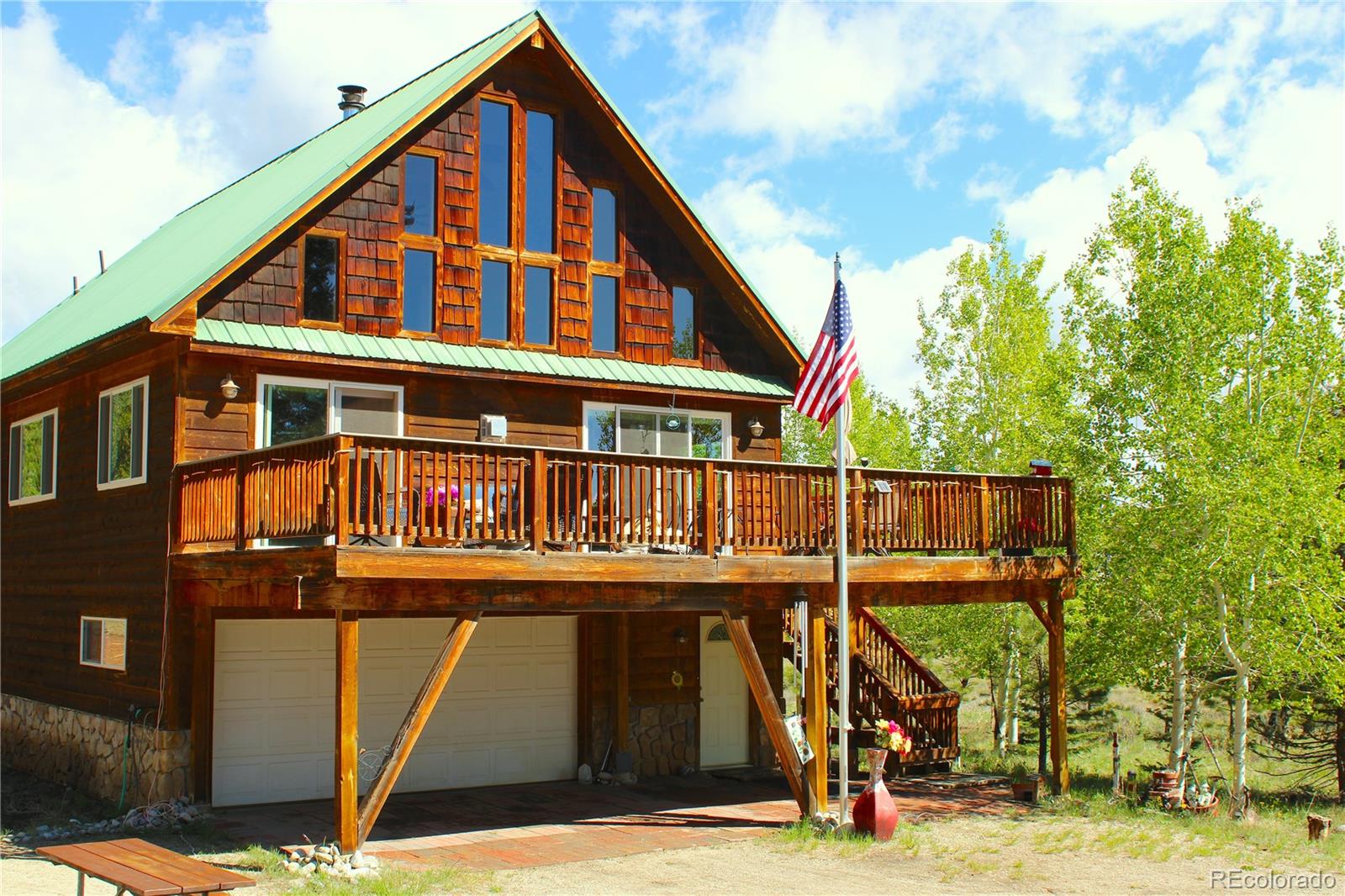 975 Windmill Drive