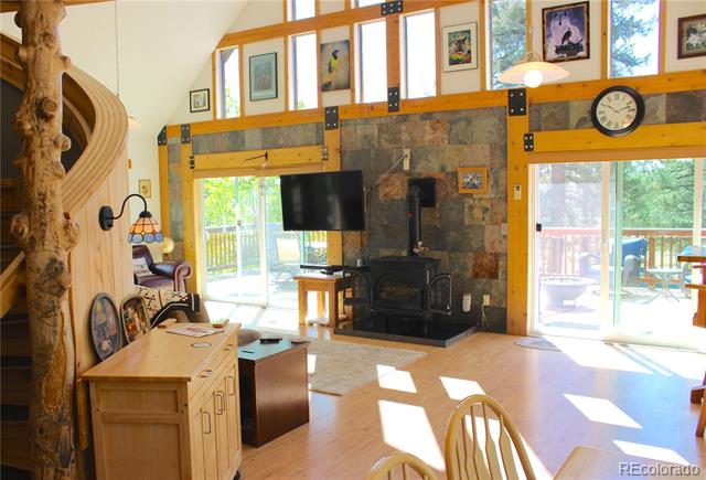 975 Windmill Drive