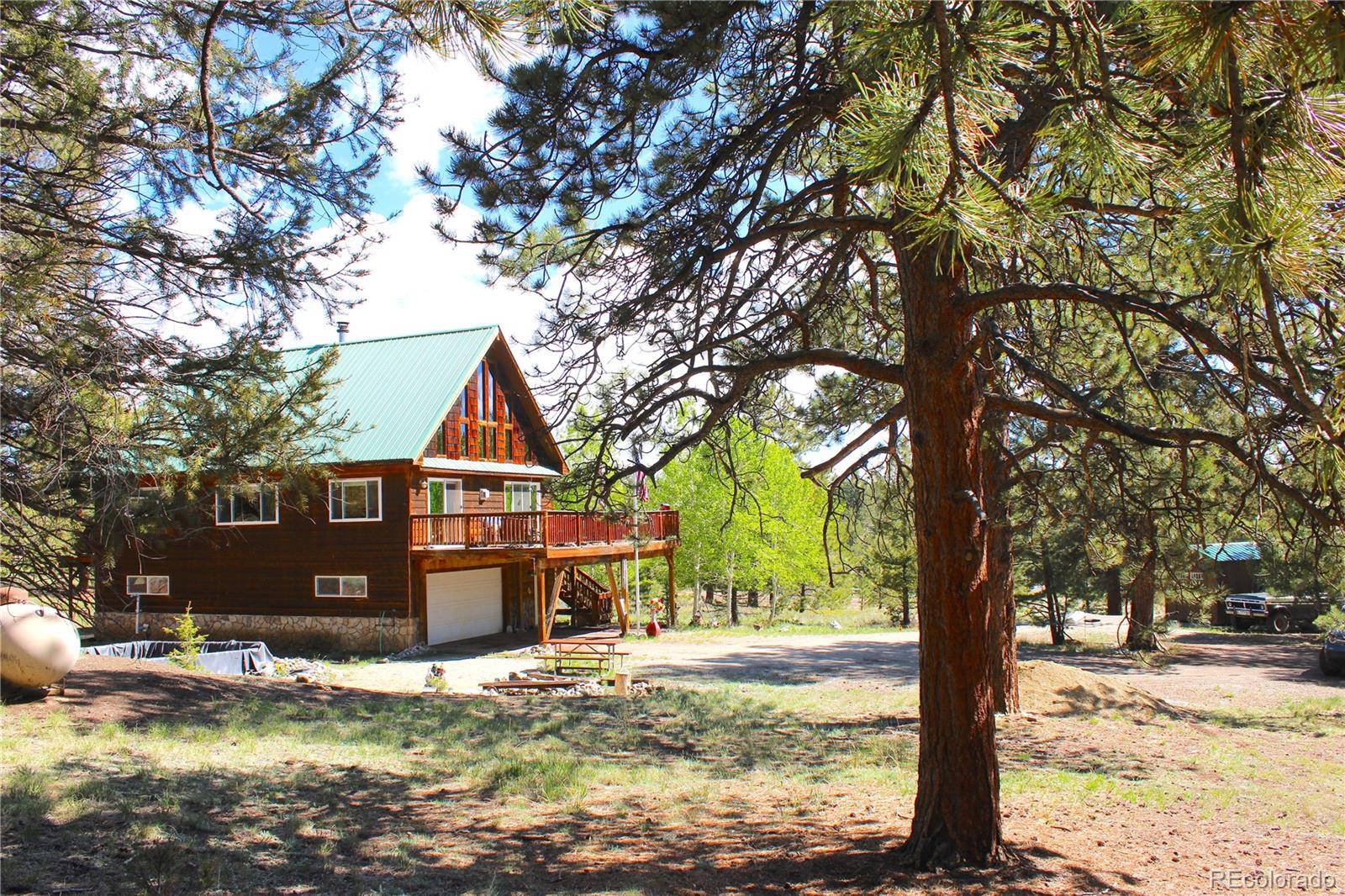 975 Windmill Drive