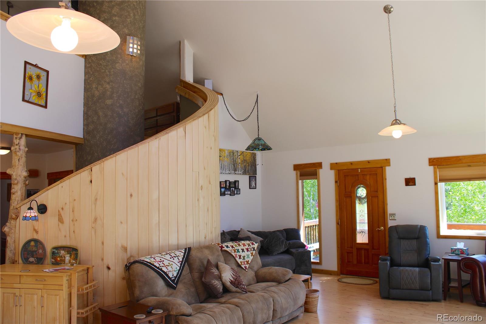 975 Windmill Drive