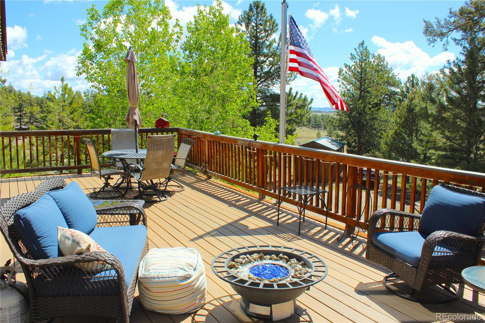 975 Windmill Drive