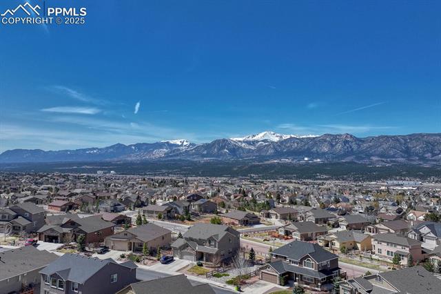145 Kettle Valley Way