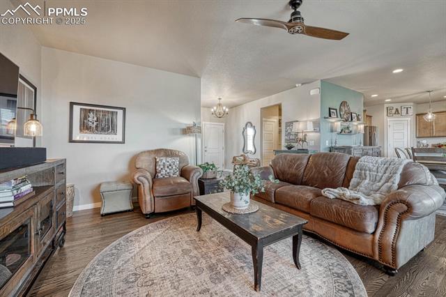 145 Kettle Valley Way