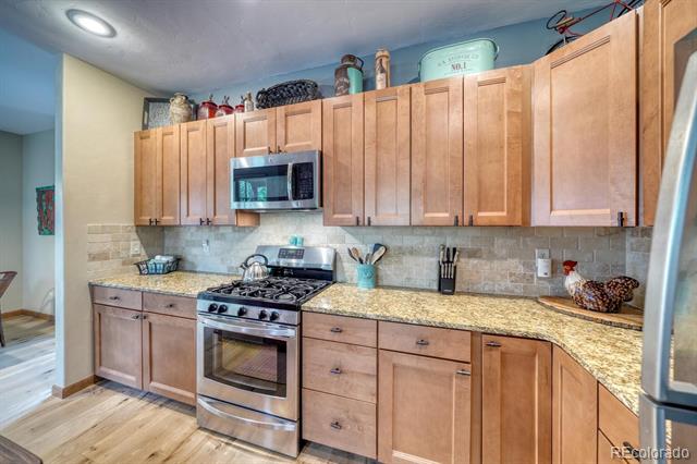 402 E Sackett Avenue Unit: G