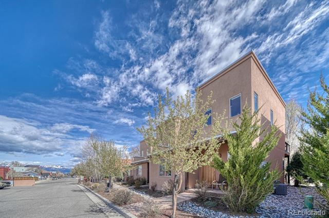 402 E Sackett Avenue Unit: G
