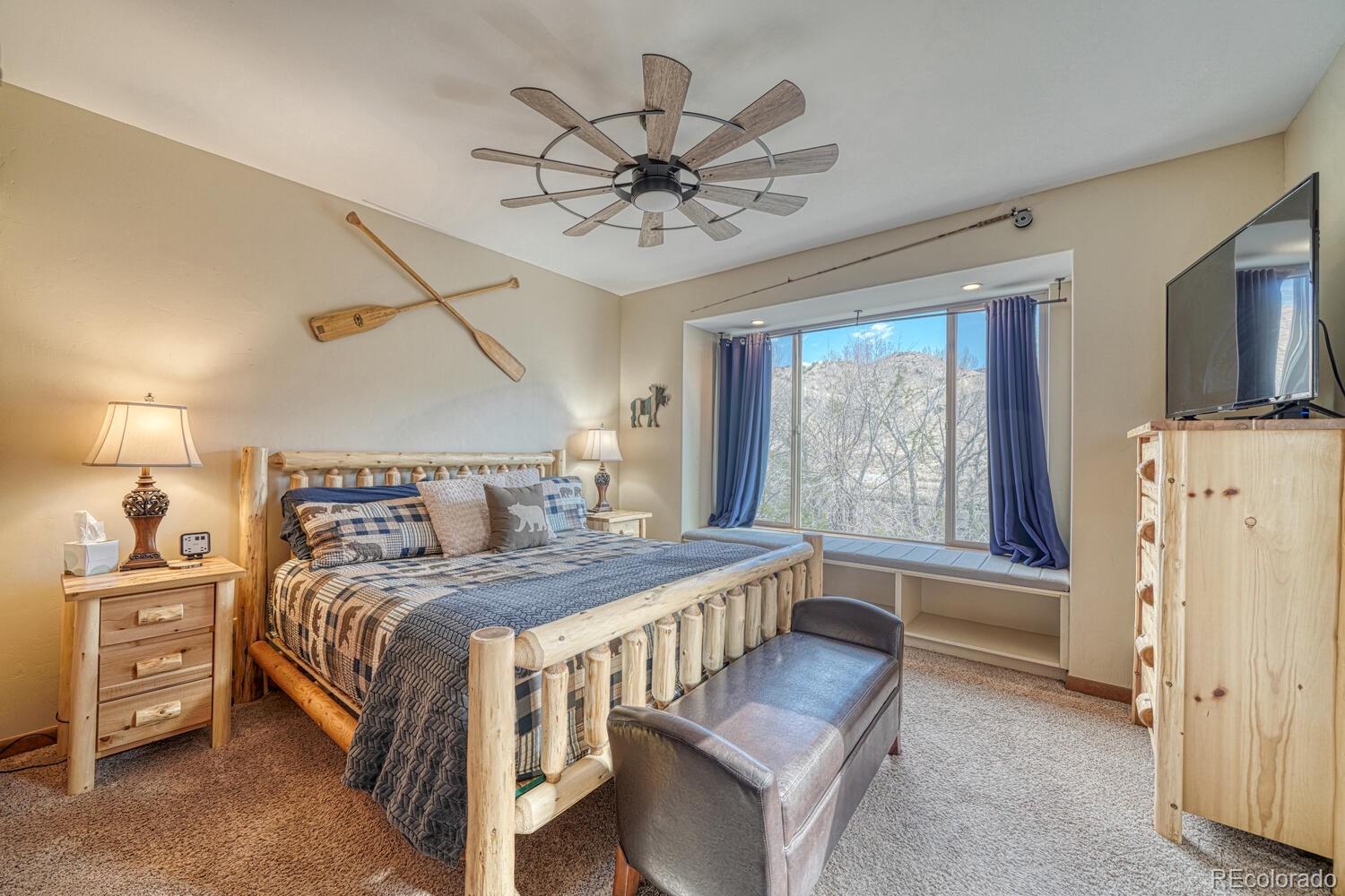 402 E Sackett Avenue Unit: G