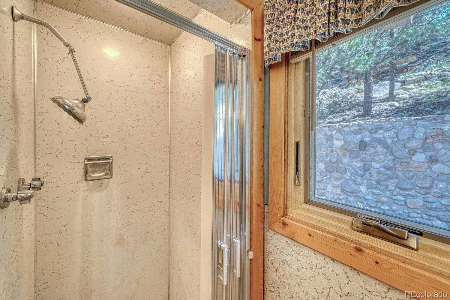 15270 Chimney Rock Road