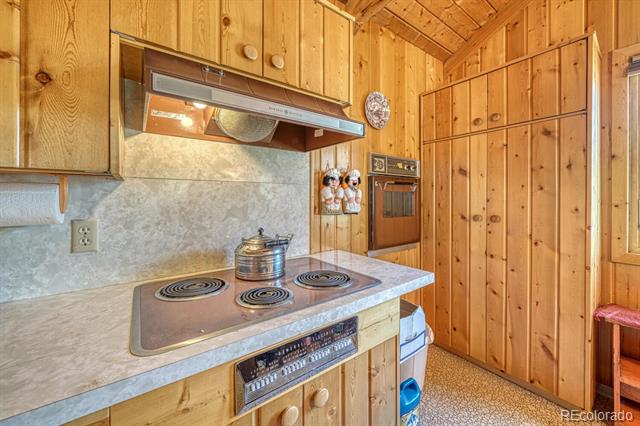 15270 Chimney Rock Road