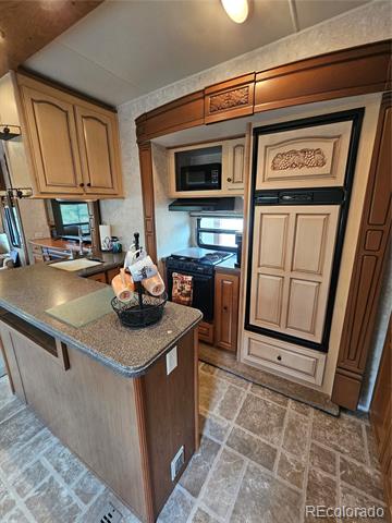 10795 County Road 197A