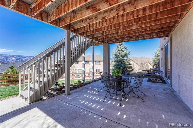 145 Kettle Valley Way