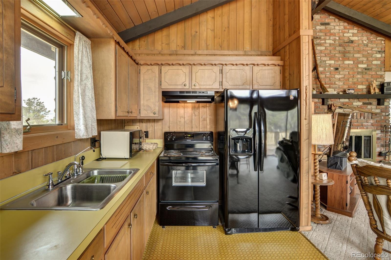 15189 County Road 162