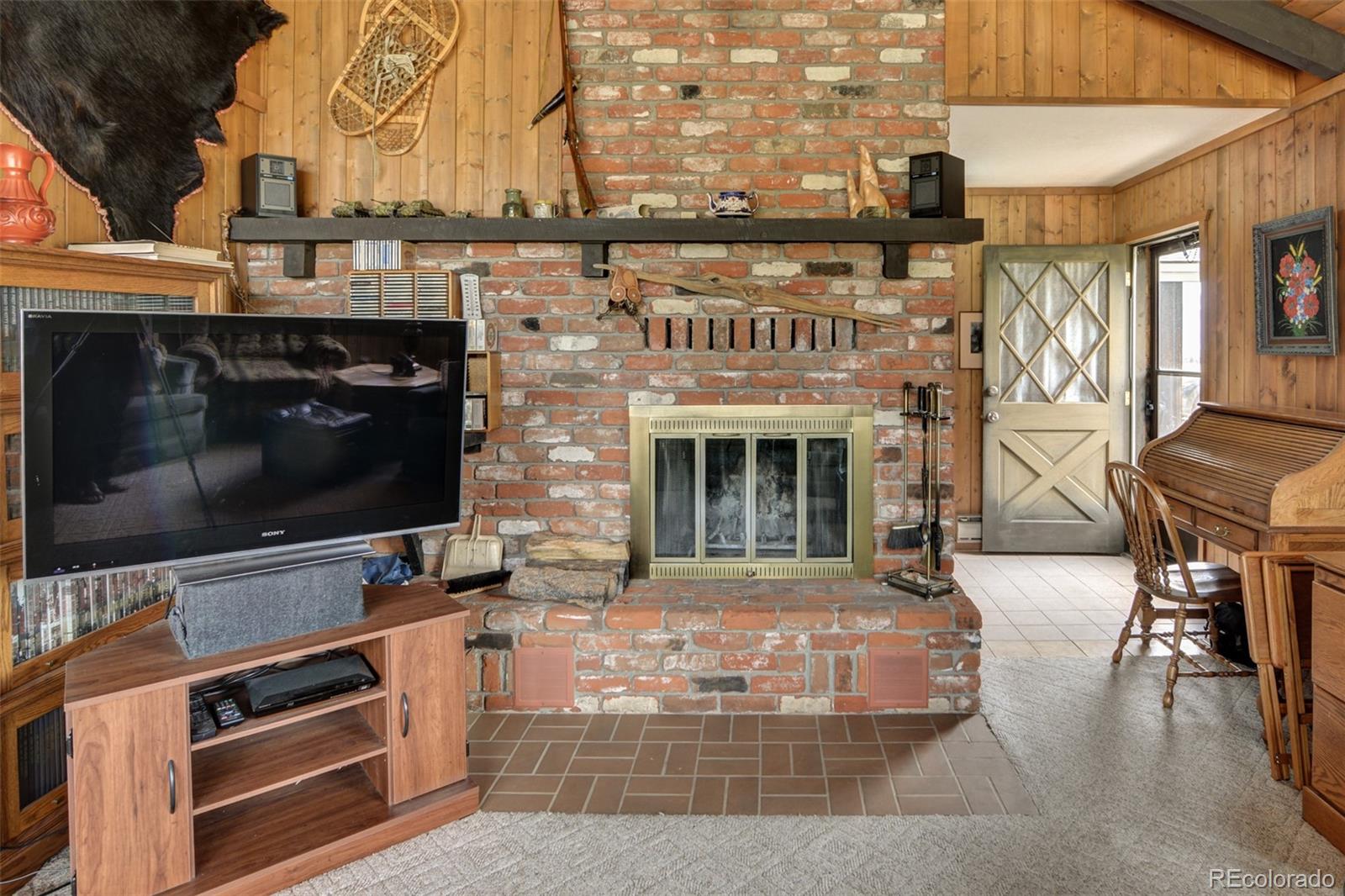 15189 County Road 162