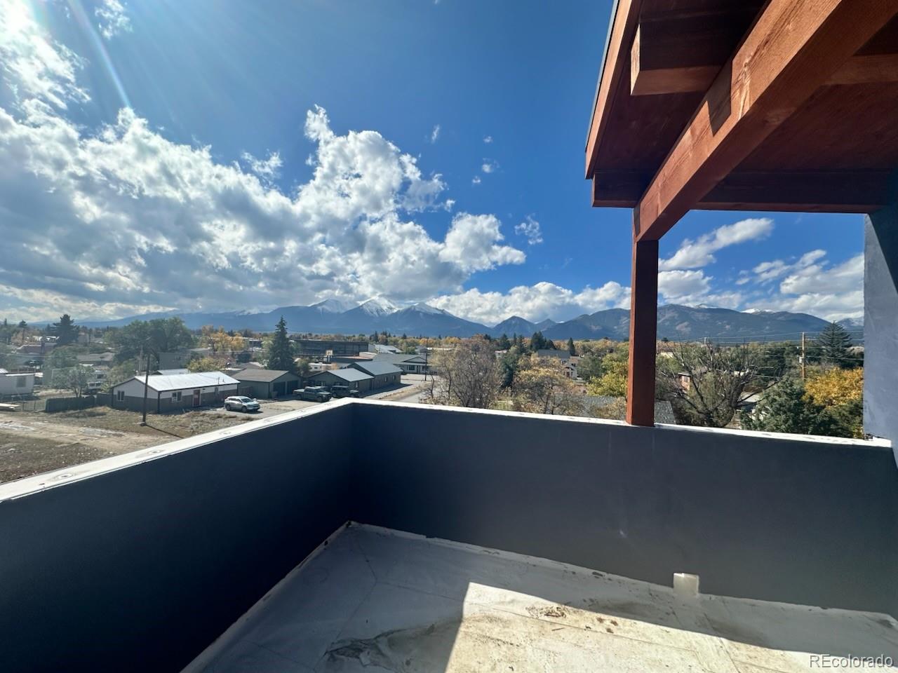 420 Pinon Street