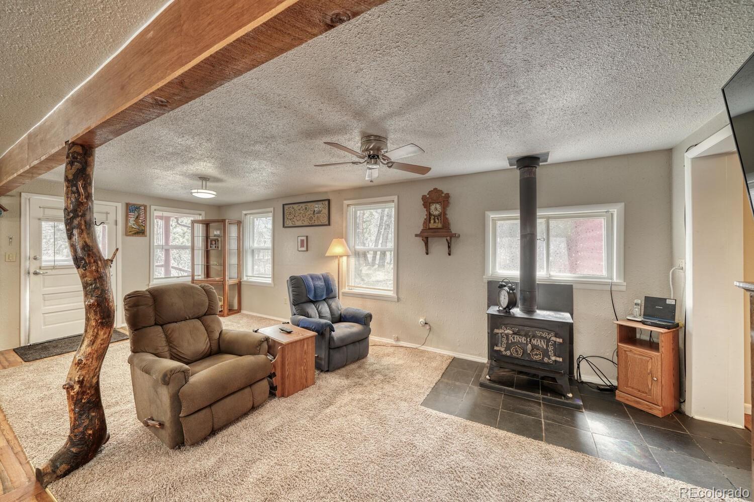 6113 US Highway 285