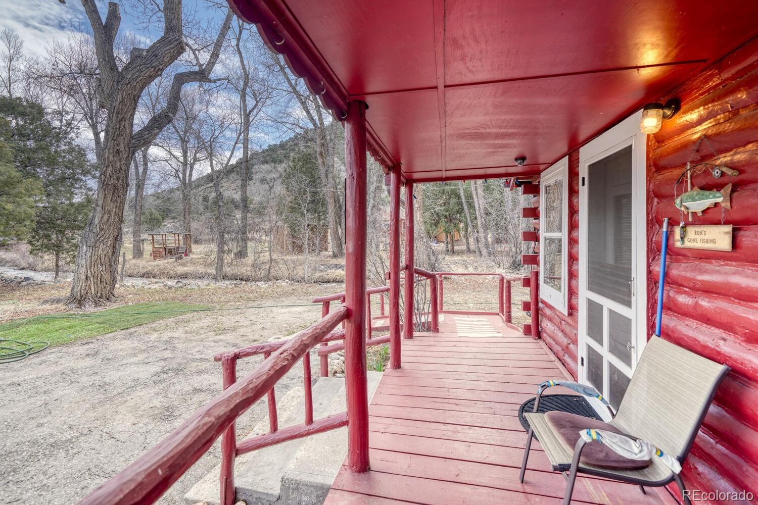 6113 US Highway 285