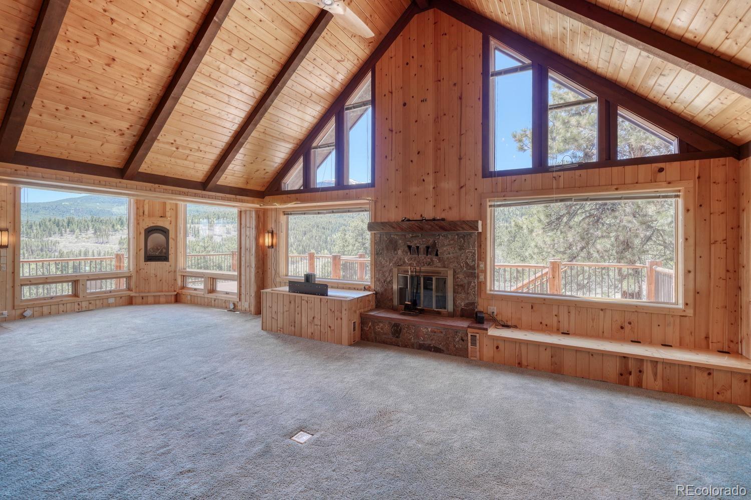 19290 Mountain View Drive