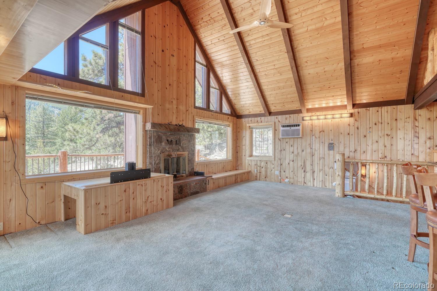 19290 Mountain View Drive