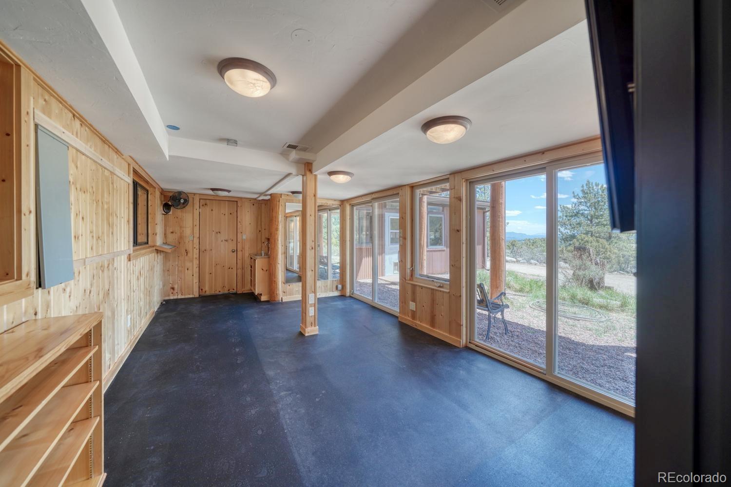 19290 Mountain View Drive