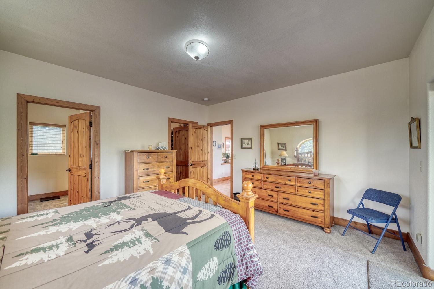 30800 West Ridge