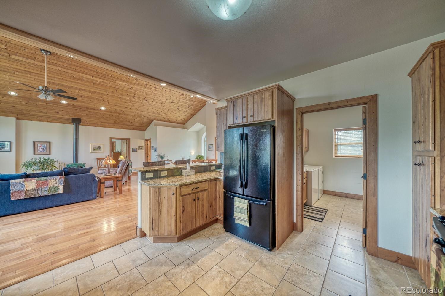 30800 West Ridge