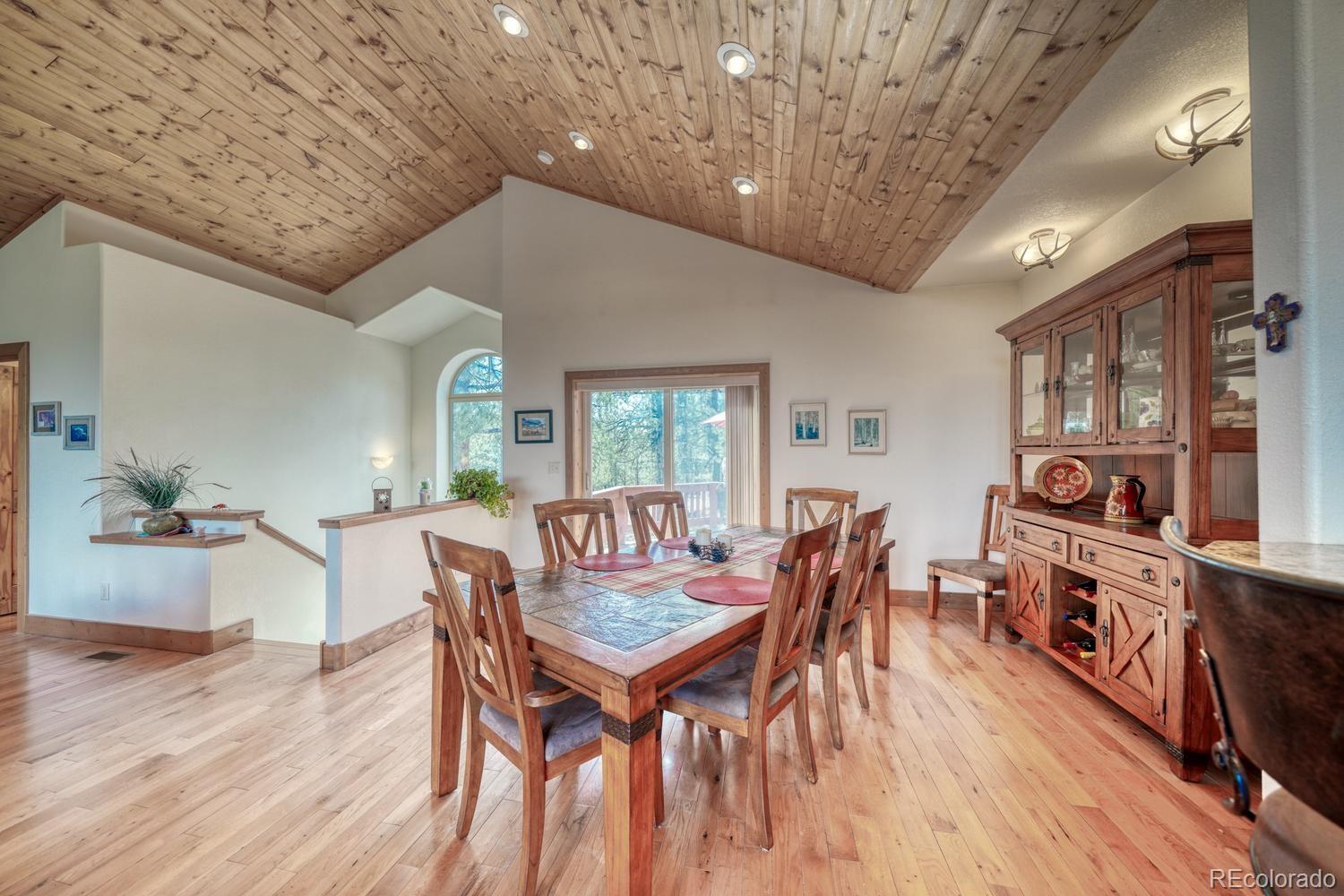 30800 West Ridge