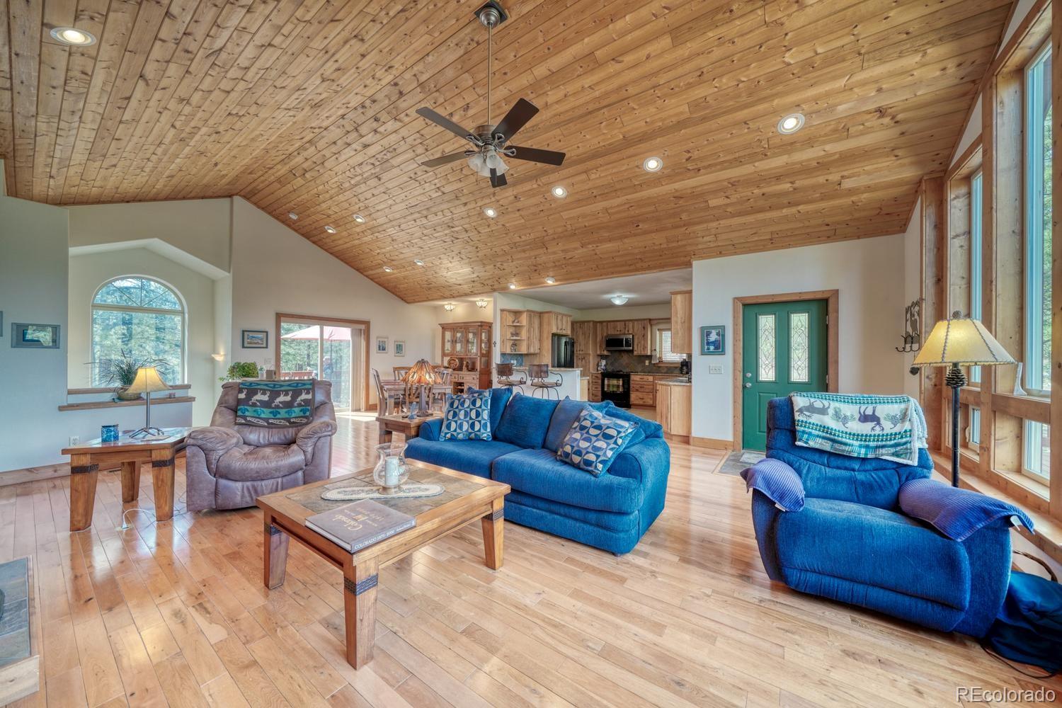 30800 West Ridge