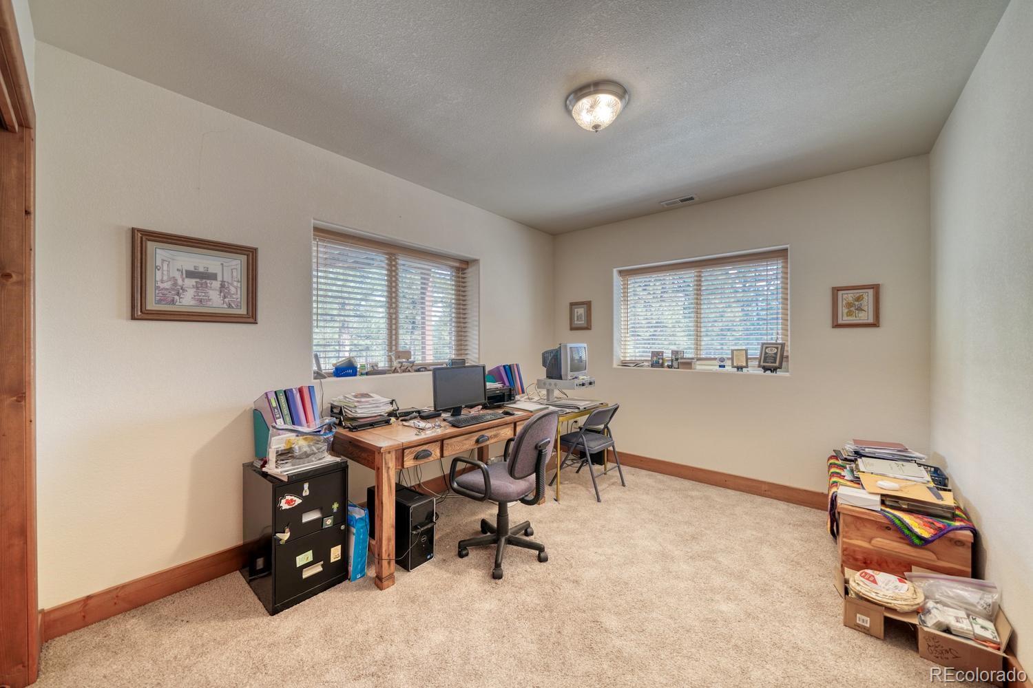 30800 West Ridge