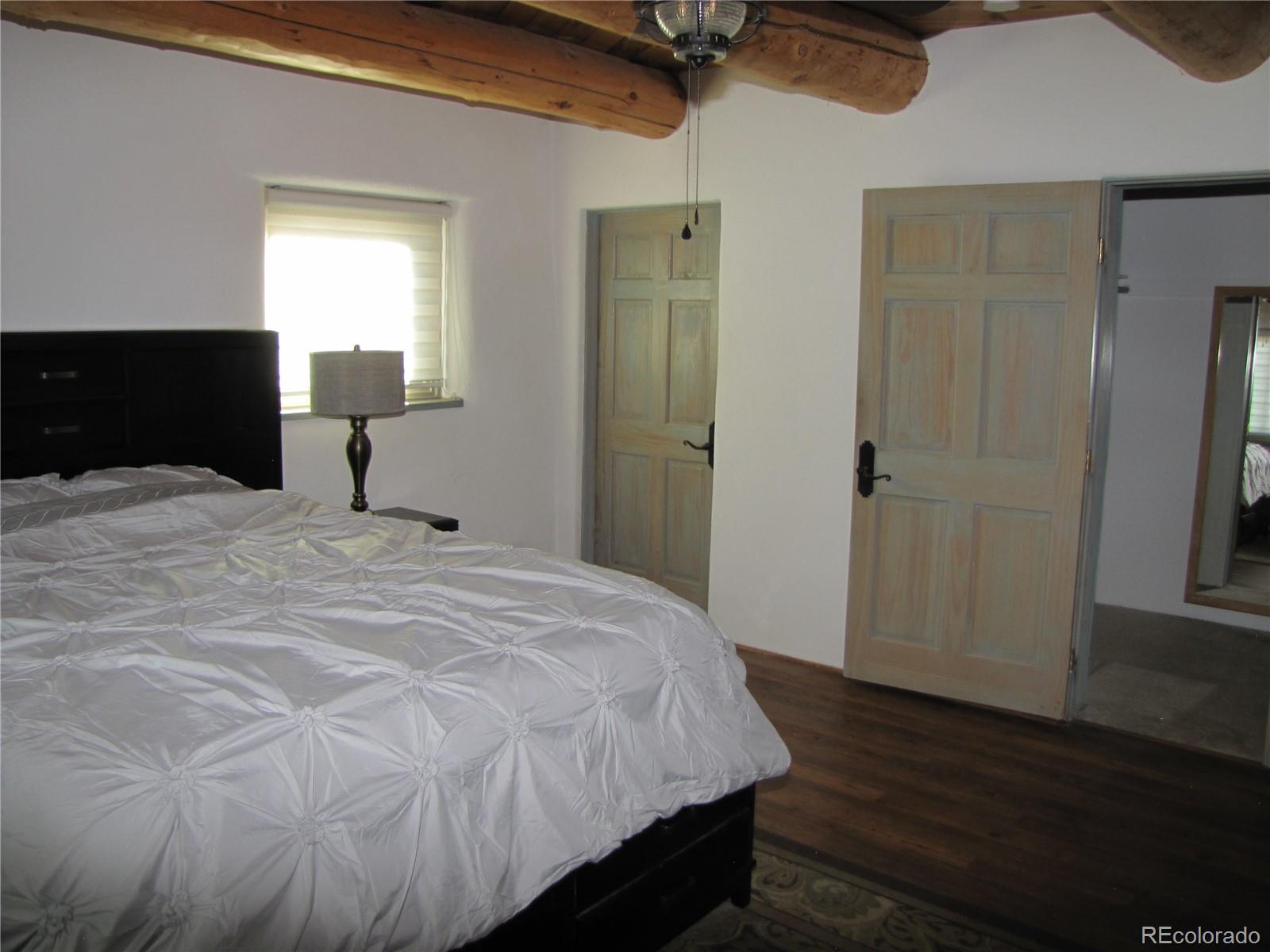 1714 Wagon Wheel Road