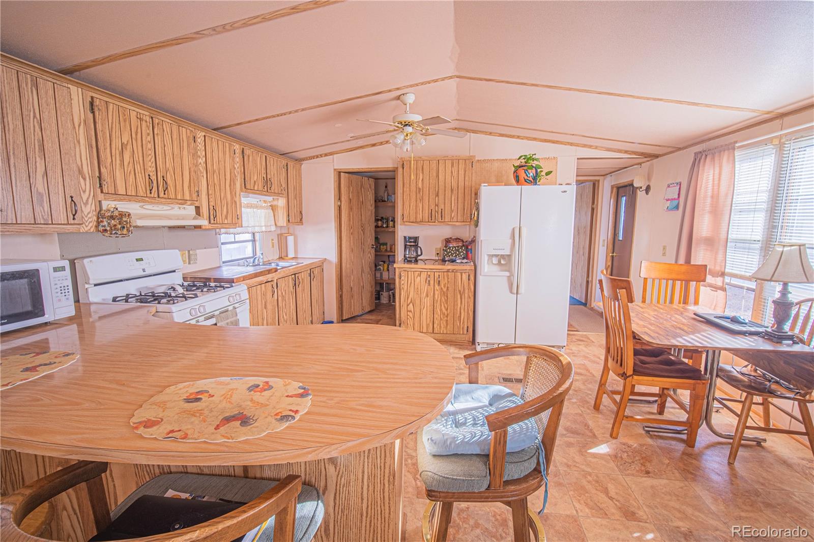 910 J Street Unit: F3