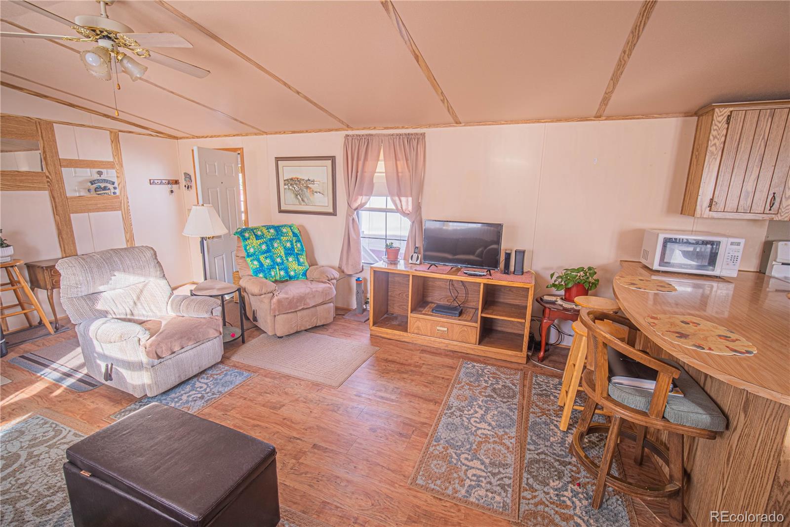910 J Street Unit: F3