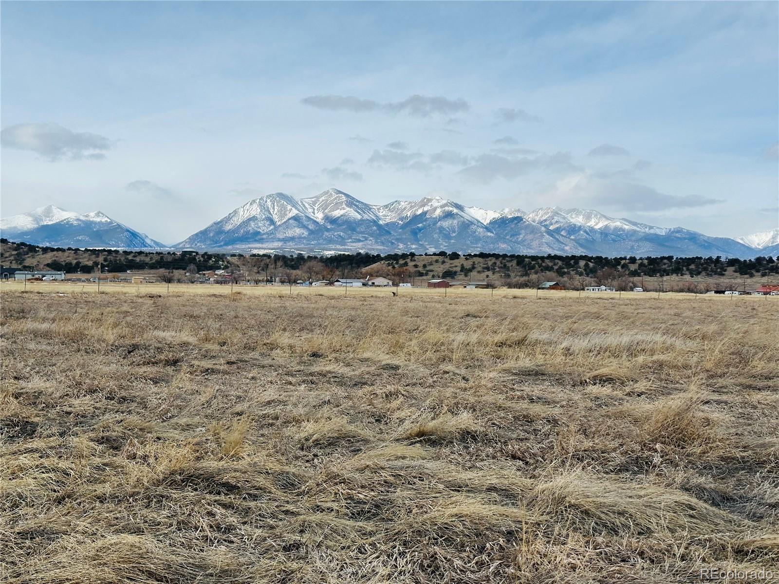 7690 Meadowlark Lane