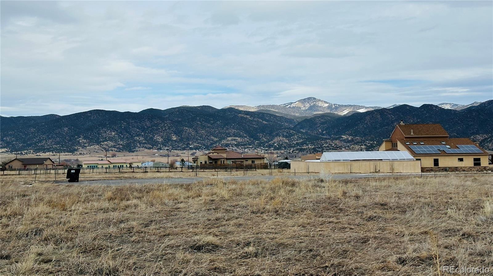 7690 Meadowlark Lane