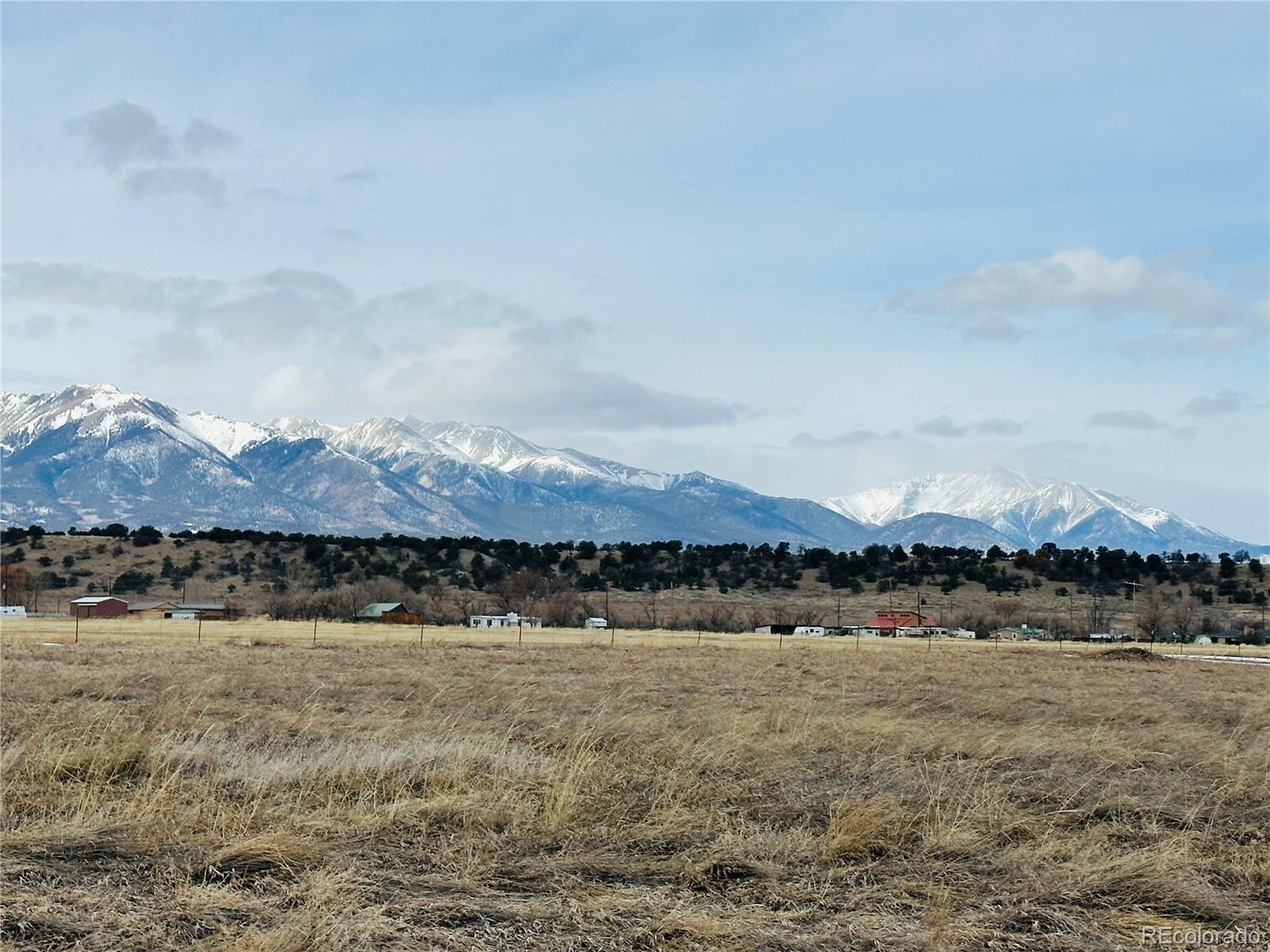 7690 Meadowlark Lane