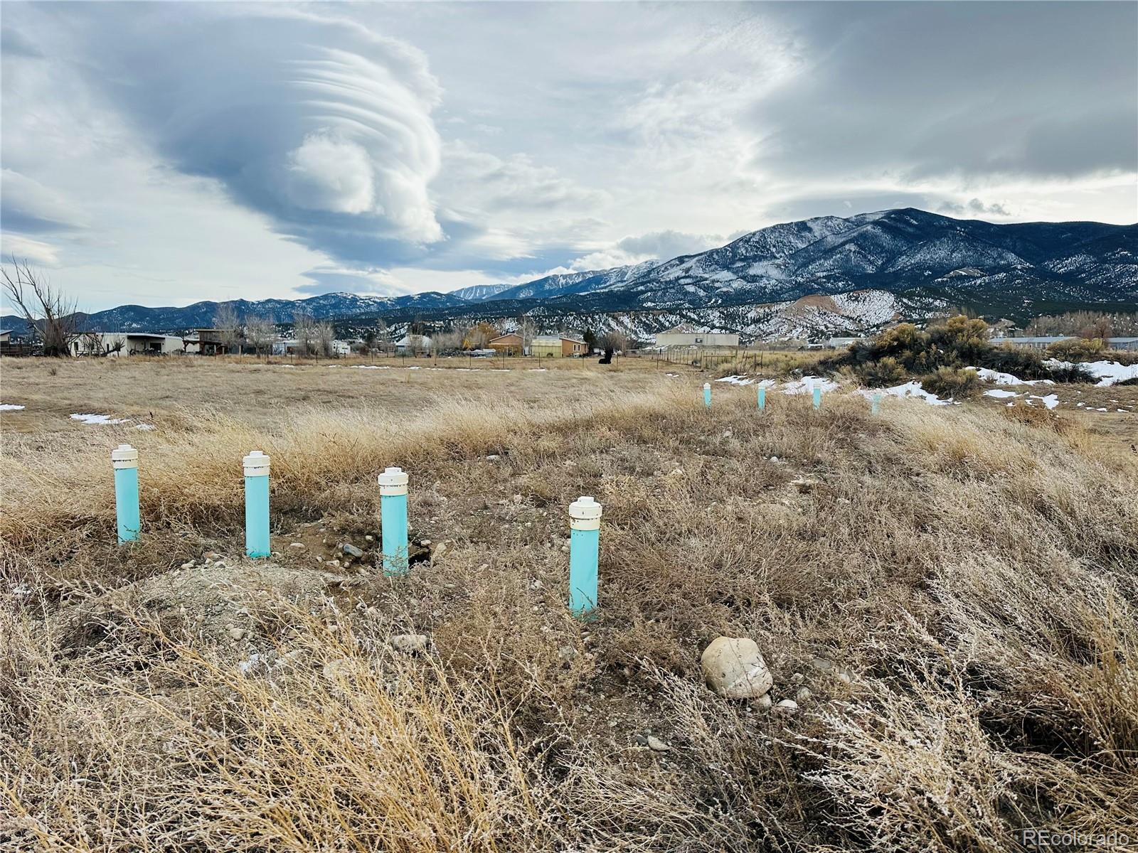 7690 Meadowlark Lane