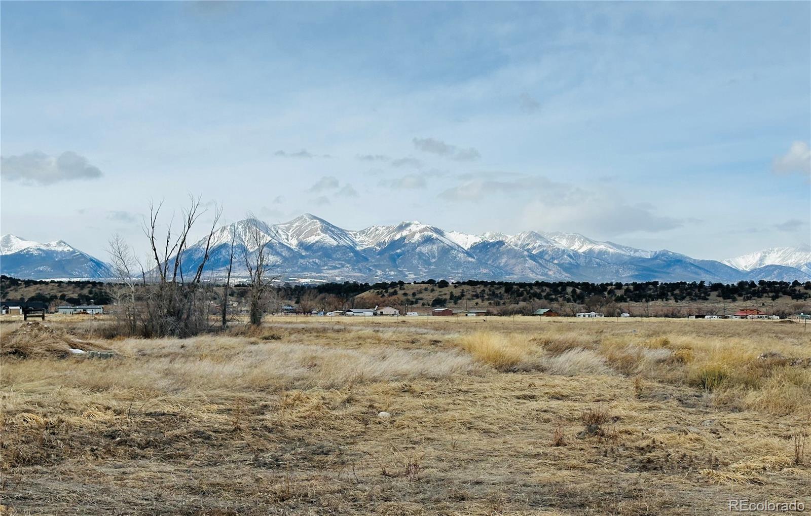 7690 Meadowlark Lane