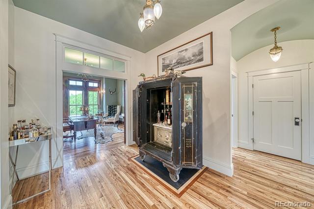 16202 County Road 327