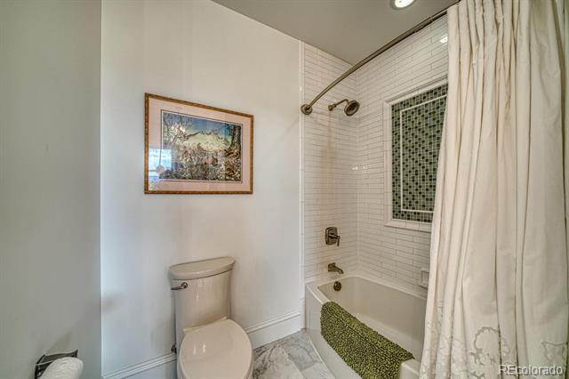 16202 County Road 327