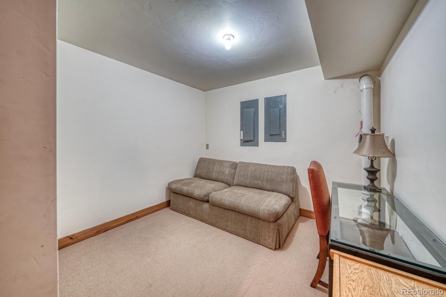 18525 Via Ponderosa Drive