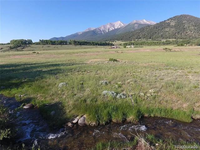17060 Wolfe Trail