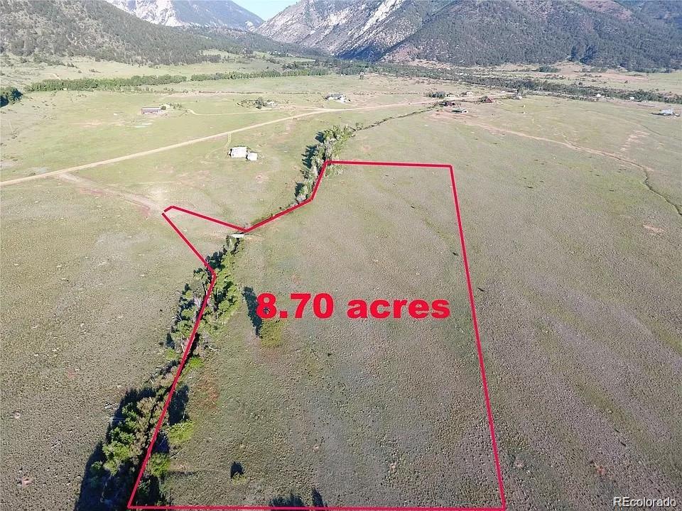17060 Wolfe Trail