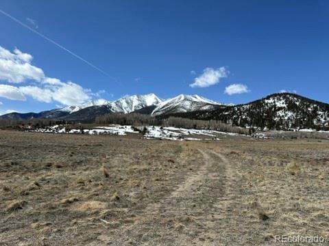 17060 Wolfe Trail