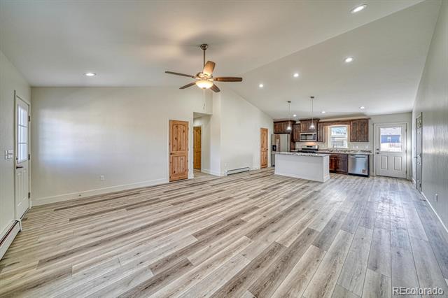 882 Hoover Circle