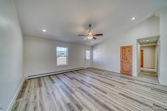 882 Hoover Circle