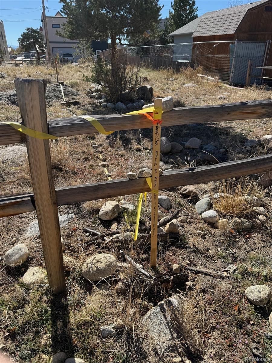 715 E Arkansas Street