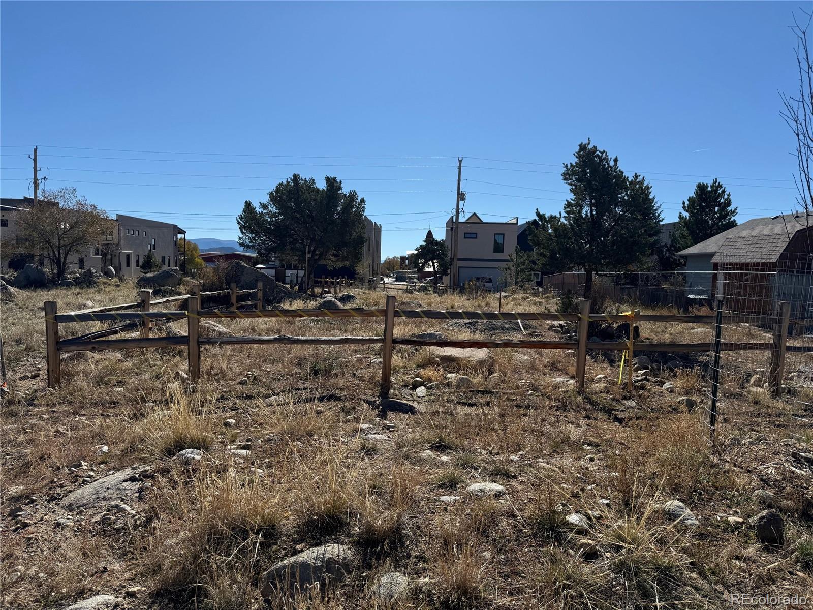715 E Arkansas Street