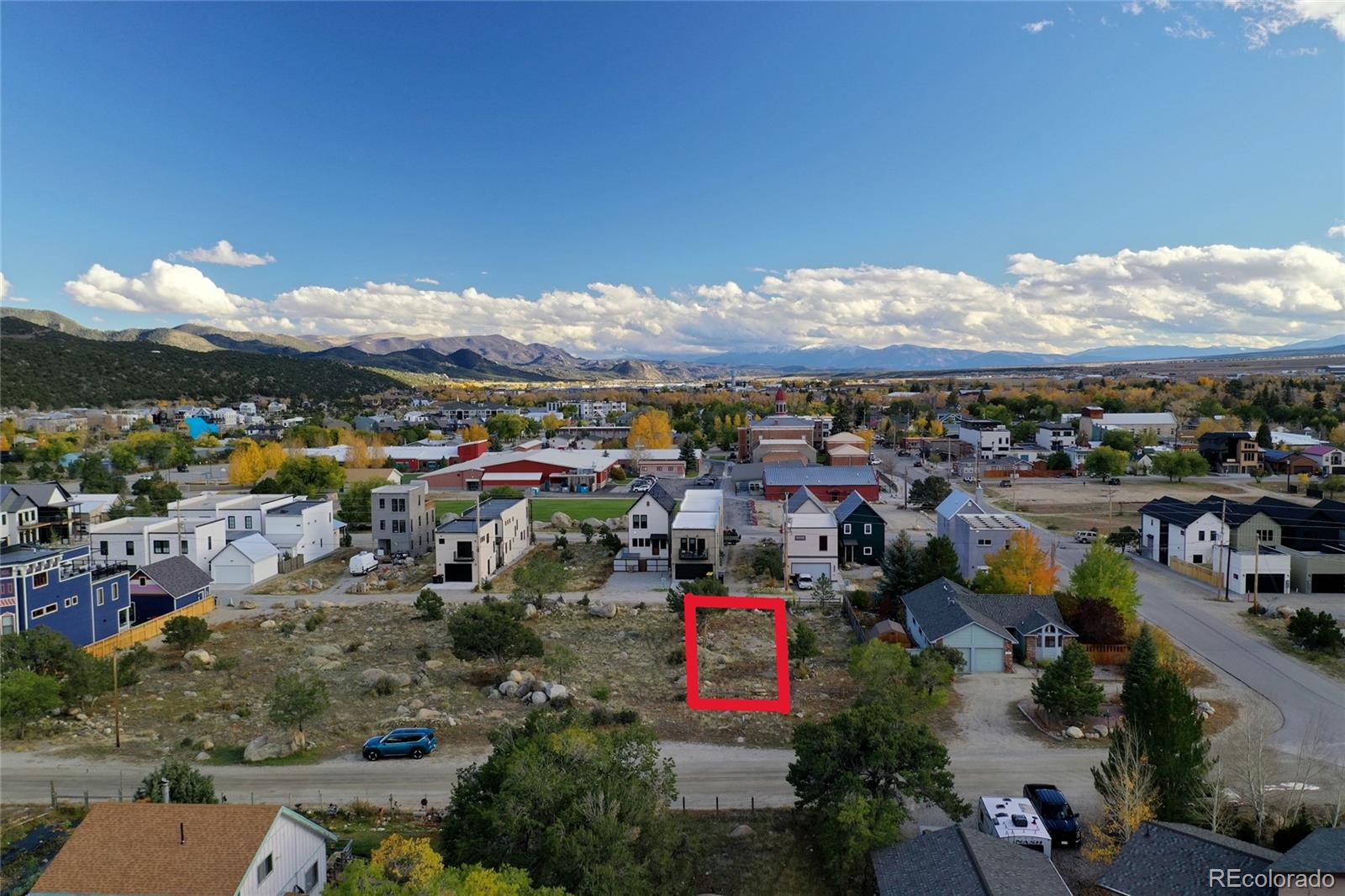 715 E Arkansas Street