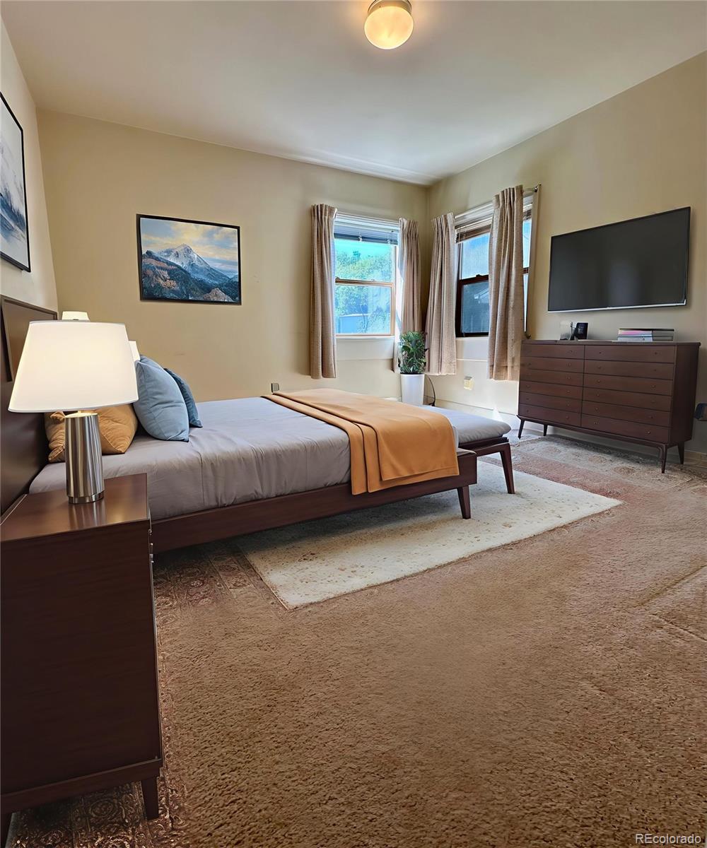 10240 W US Highway 50