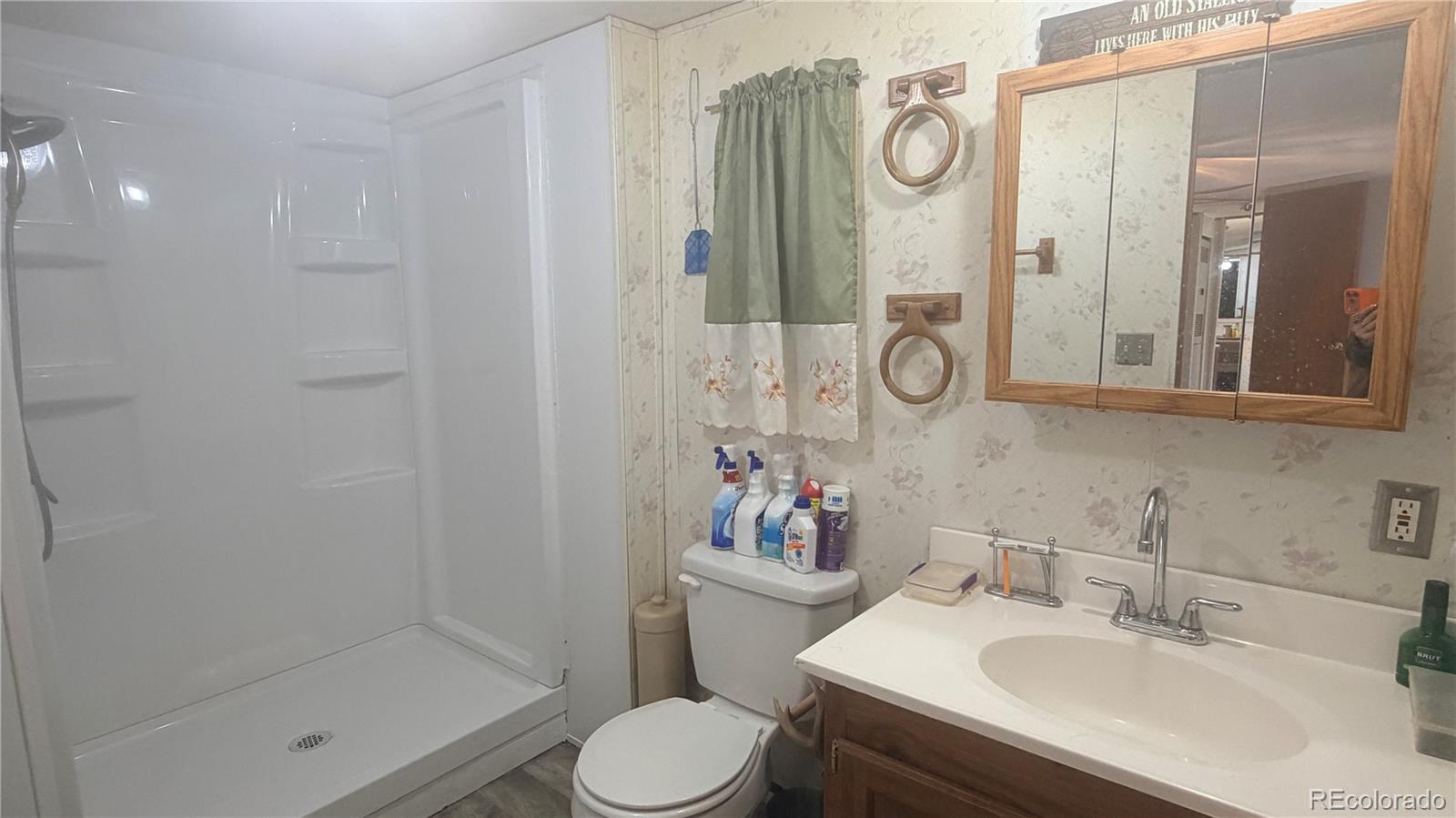 611 W Main St #8